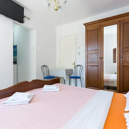 Studio Beach * Baska (Krk)